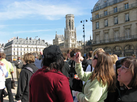 Walking to Louvre in Paris